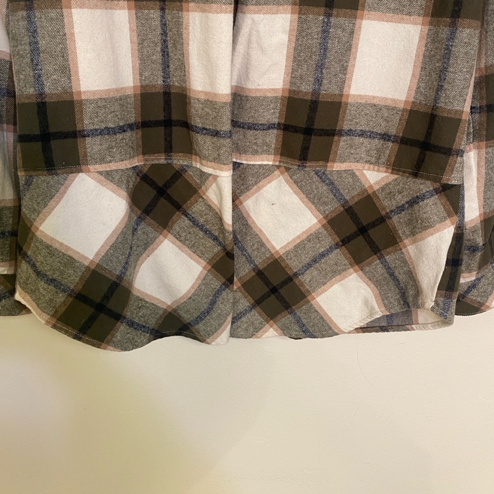 Hester & Orchard Women's Button-up Olive Plaid Shirt/Jacket - Size XL - Picture 6 of 8